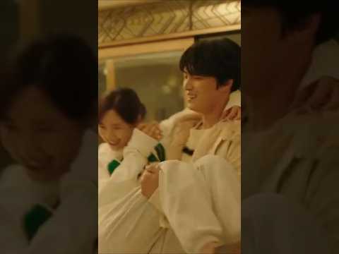 Estos hermanos se ENAMORAN de la misma CHICA #kdrama #drama #netflix #dorama #resumen #peliculas poster
