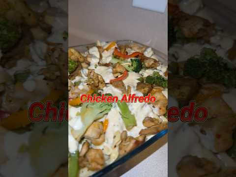Easy Chicken Alfredo #fyp #familyof3 #fallintoshorts