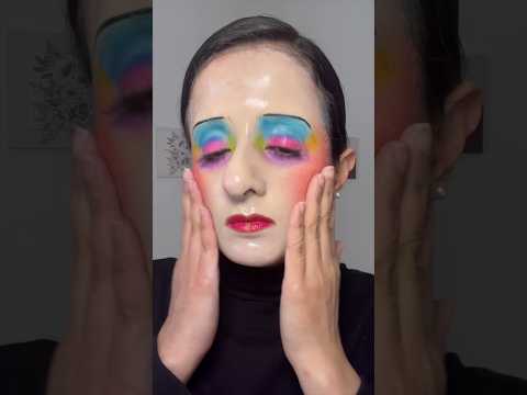 Satisfaction ?#patmcgrath #maisonmargiela #porcelainmakeup #peeloffmask #makeuppeelingoff
