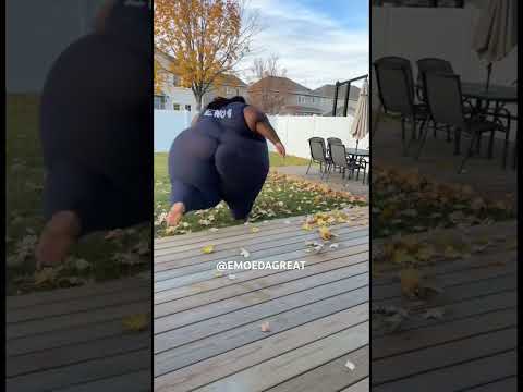 Where did I put that chicken ? π₯΄π₯΄π©π© #emoedagreat #funny #laugh #comedy #food #chicken