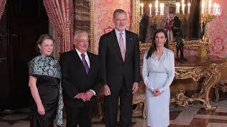 Almuerzo ofrecido a una representación del Mundo de las Letras, con ocasión de la entrega del Premio de Literatura en Lengua Castellana "Miguel d