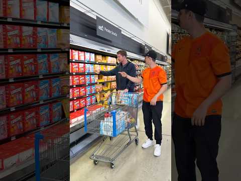That was a close call 👀 #lunchly #drinkprime #Prime #feastables #lunch #mrbeast #loganpaul #ksi