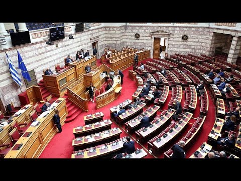 Ελλάδα: Πέρασε η τροπολογία για το μπλόκο στο κόμμα Κασιδιάρη