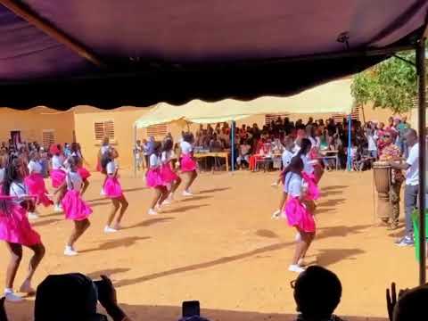 Majorette Lycée de Popénguine 😂😍😂❤