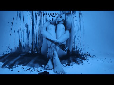 Faaxy - Never Dies (Official Music Video)