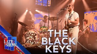 "Man On a Mission" - The Black Keys (LIVE on The Late Show)