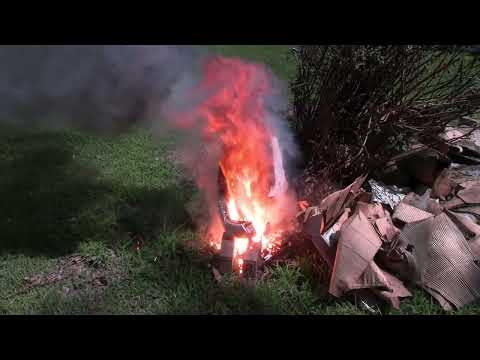 Urinal Destroyed Using Thermite