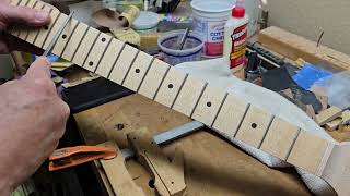 Useless Information About Fret Jobs - Bob Gjika Luthier 101 Tips, Tricks, Tools, Techniques...