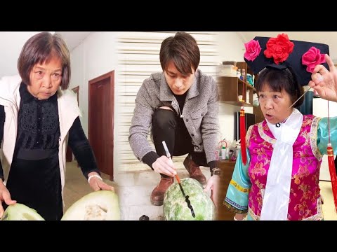 The genius son actually fooled his mother by mistaking winter melon for watermelon!