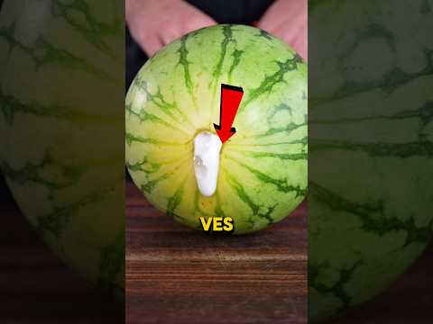 ¡No comas esta sandía! ¡Es una bomba ?😱🍉