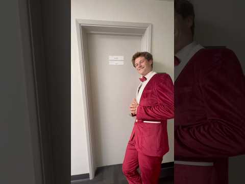 My roommate is so silly… #dormtour #college