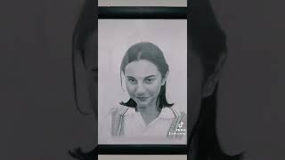 dibujo a Martha Higareda