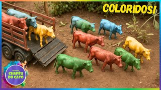 Chegaram os coloridos na fazendinha de brinquedo!