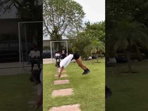 btao kitni flip Kiya ? #shorts #viral #girl #stunt #trending #ytshorte