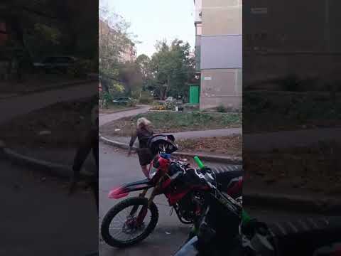 Я в шоке! #enduro #automobile #дпс #мопед #crash #питбайк #motovlog #покатушки #стант #smartphone