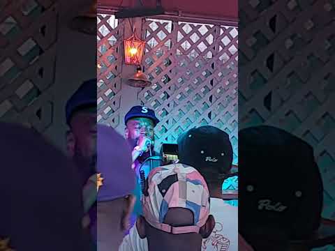 ERROL HOLDEN MAD WAVY - wav.yliving 波打つ is live!