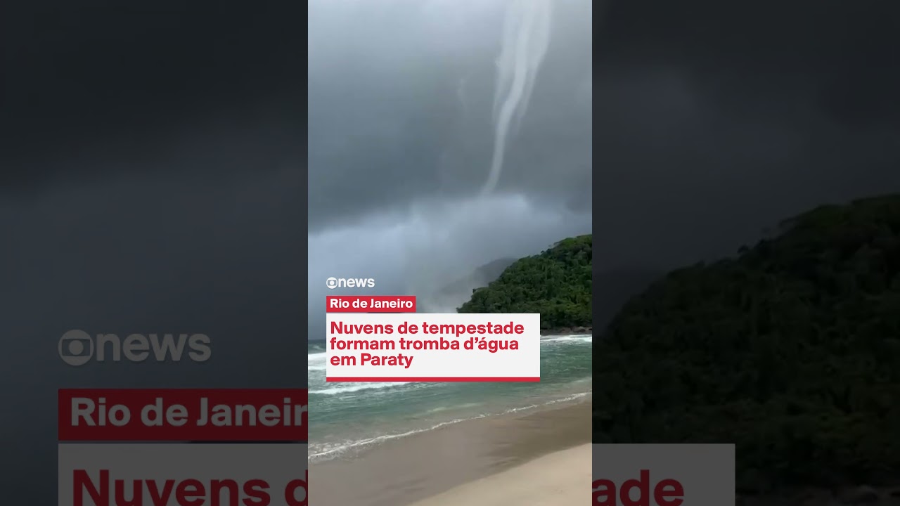 Nuvens de tempestade formam tromba dágua em Paraty
