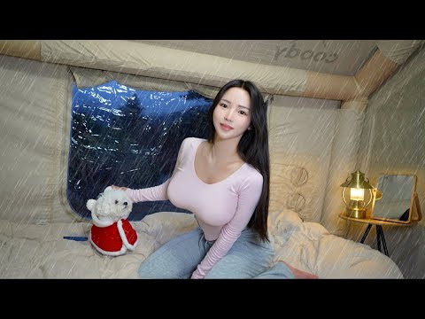 ☔️CAMPING IN THE RAIN WITH AIR TENTㅣCHRISTMAS CAMP ASMR