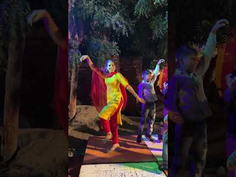 हलवे हलवे चाल 😊❤️ Ritika Chaudhary dance | full dance video | sapna chaudhary song | #weddingdance