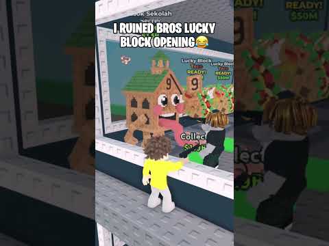 bro lost his lucky block🤣 #roblox #shorts