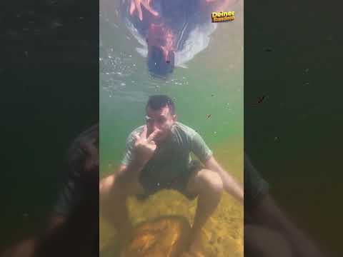 quien dura mas bajo el agua #shortvideo #comedia #humor