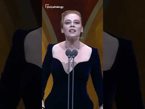 "Demet Evgar değil de Mehmet Evgar olsaydım her sey daha kolay olurdu.." #demetevgar
