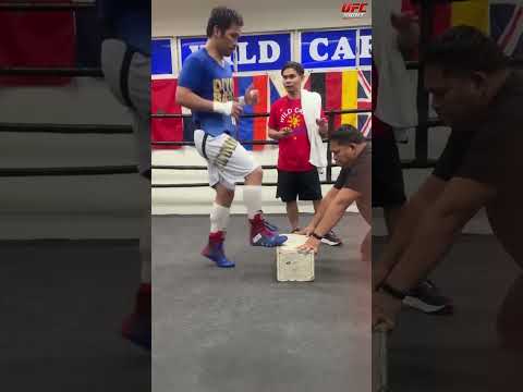 🔥 Manny Pacquiao’s NEW Training Has Fans SHOCKED! 🥊😳