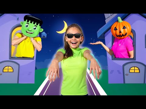 My Sister Sleepwalker💤sings a song Finger Family