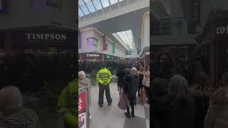 Toulouse fans in liverpool #toulousefc #psg #liverpool #ultras  #fans #football #mall #shorts