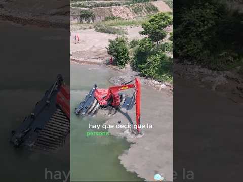 ¿Crees que la excavadora está nadando en el río?#knowledge #youtubeshorts