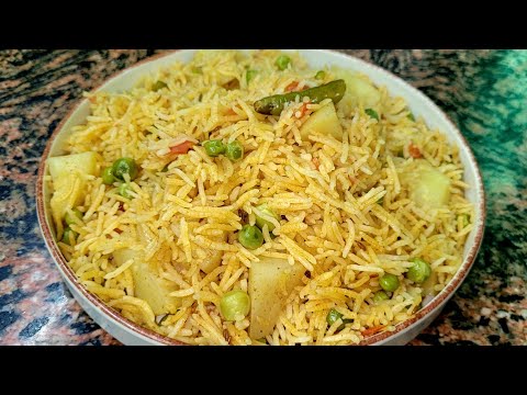 इस तरह से बनायेंगें आलू मटर पुलाव तो उगलियॉं चाटते रह जायेंगे- Delicious Aloo Matar Pulao