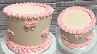 Decorating a Cute Pink Bow Birthday Cake!