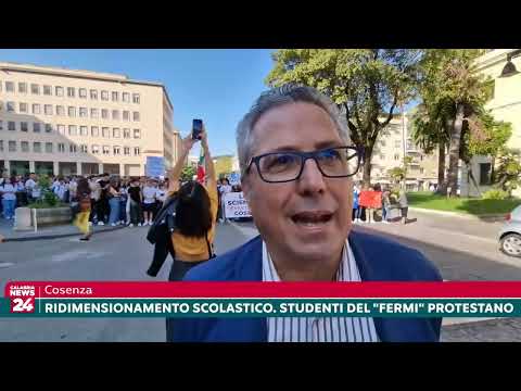 Cosenza: Ridimensionamento scolastico. Studenti del "Fermi" protestano