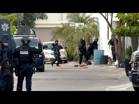 "QUÍTENLE EL TELÉFONO": ORDENAN A POLICÍAS ESTATALES EN OPERATIVO EN ESPACIOS BARCELONA