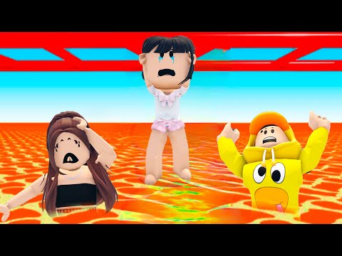 MI BEBÉ JUEGA EL SUELO ES LAVA POR PRIMERA VEZ EN ROBLOX!