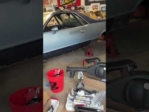 Rustiest rear end I’ve ever pulled… El Camino gets a 9-inch upgrade!