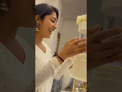 നവ്യ നായർ പിറന്നാൾ 🥳 #birthday #navyanair #malayalam #actress #malayalamovie #viralvideo #cake
