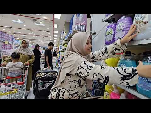 ANTAR ISTRI BELANJA KEBUTUHAN BULANAN DI ARAB SAUDI