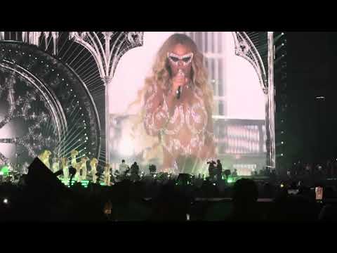 Beyoncé - Church Girl/Get Me Bodied (Live in Atlanta Day 2)