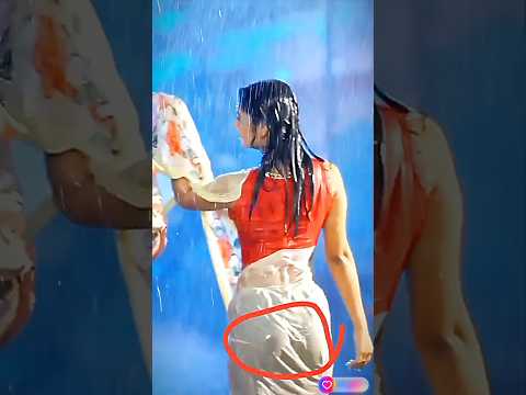 বৃষ্টিতে নিহাকে অনেক হট লাগতাছে | new natok niha | #love #shorts #romantic