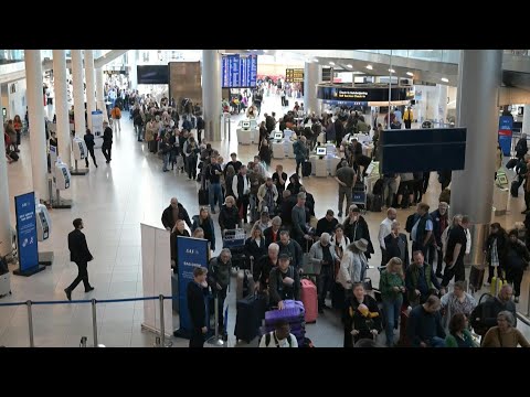 Copenhagen airport reopens after unidentified drones cause shut down | AFP