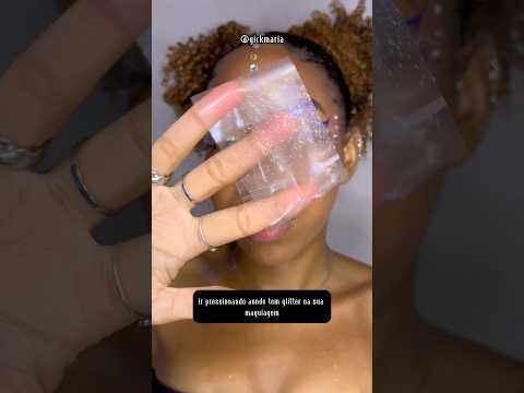 jeito FรCIL de tirar GLITTER #dicadebeleza #truquedemaquiagem
