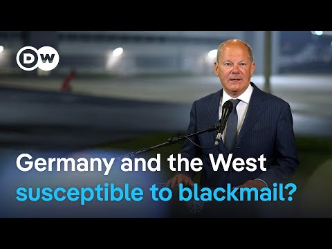 Swapping spies and murderers for political prisoners and journalists | DW News