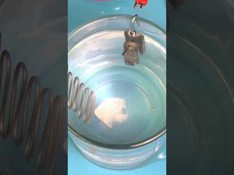 Anodizing titanium at different voltages