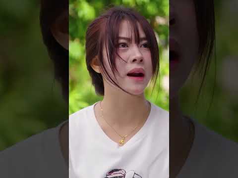 NGẬM NGÙI BẾ CON RA ĐI GÁI XINH MAY MẮN ĐƯỢC CHỦ TỊCH GIÚP ĐỠ.