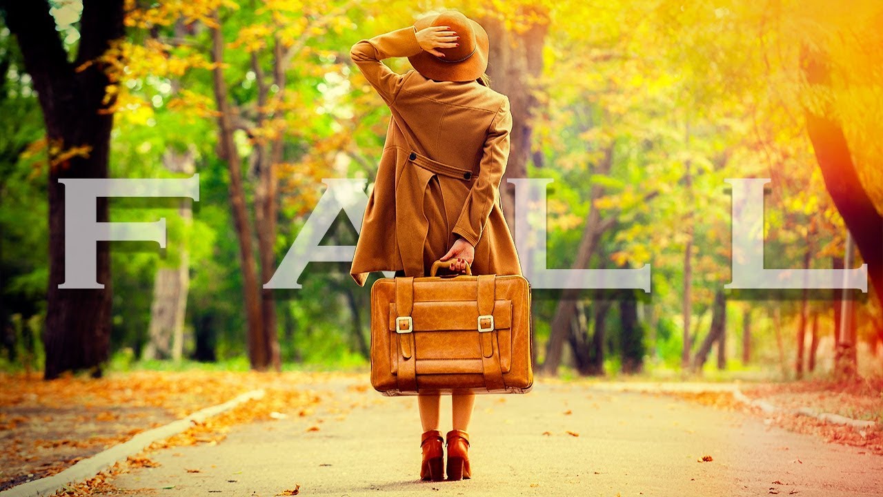 25 Best Fall Travel Destinations Around The World to Visit Now