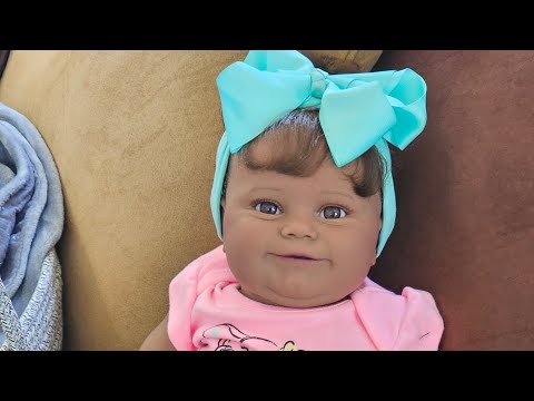 Maddie Monday Shopping with Maddie or babies dressed in yellow 💛  #maddiemonday #roleplay 