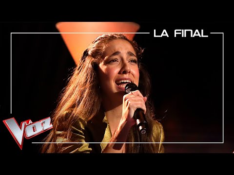 Nereida Sanch贸n canta "Entre sobras y sobras me faltas" | La Final | La Voz Antena 3 2023