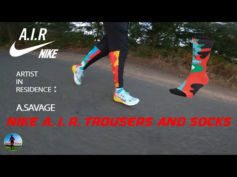 Nike Phenom A.I.R. Running Trousers & Nike Spark...