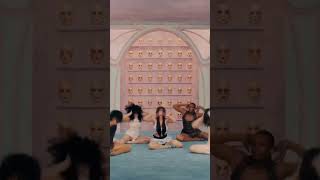 Melanie Martinez - Uncanny Valley #cesko #melaniemartinez #uncannyvalley #hades #newmusic #pop